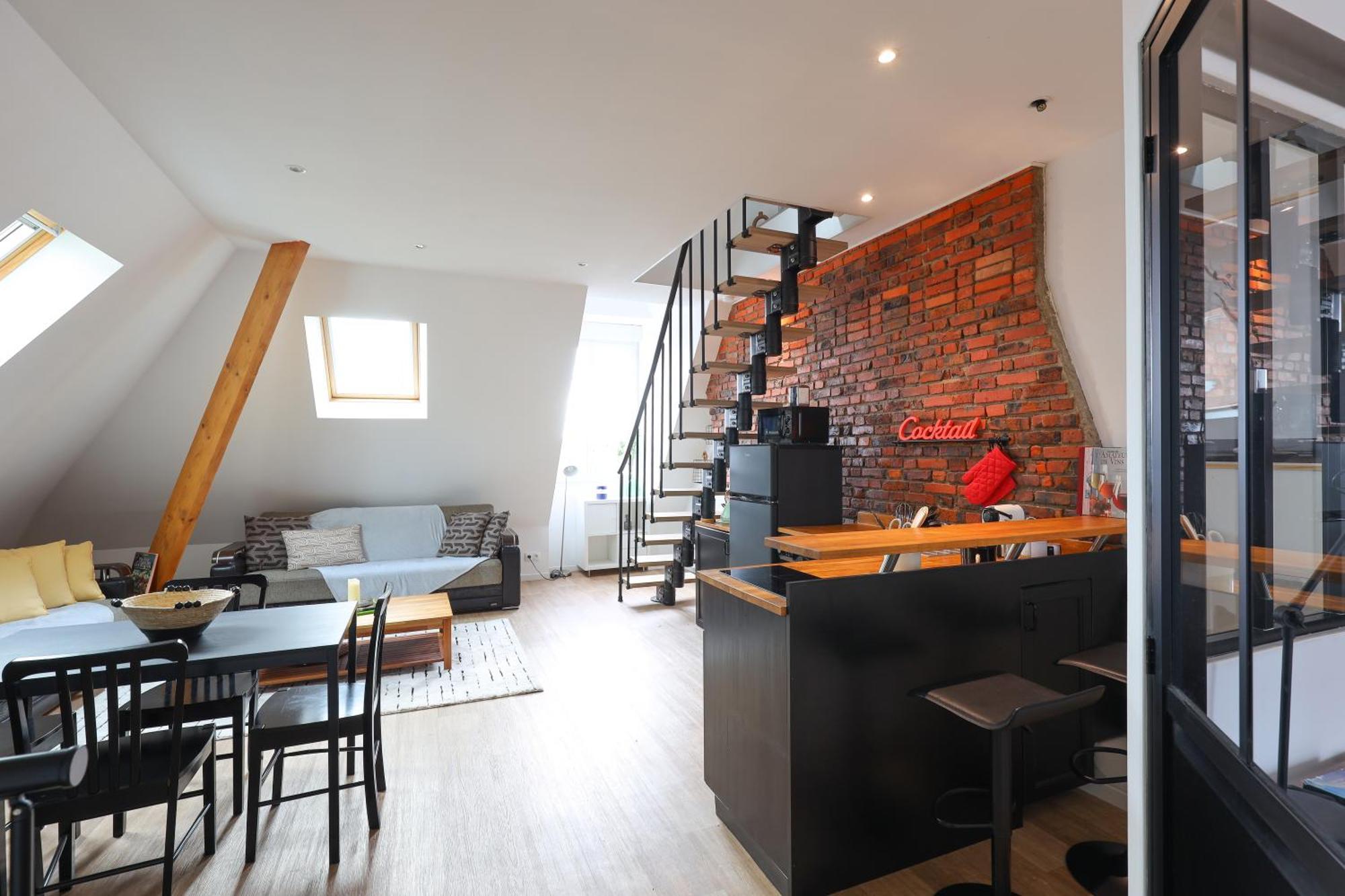 Duplex Elegant Et Lumineux Avec Vue Sur Le Chateau *
